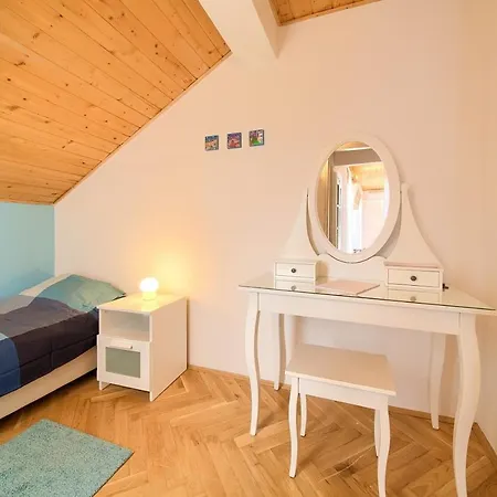 Apartament With Parking Space Baska, Krk - 19708