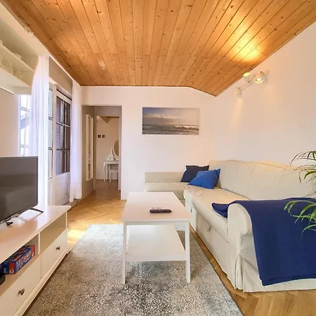 With Parking Space Baska, Krk - 19708 Apartament Baška